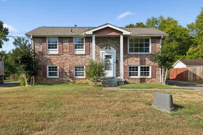 3825 Sam Boney Dr
