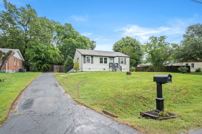 2928 Teakwood Dr