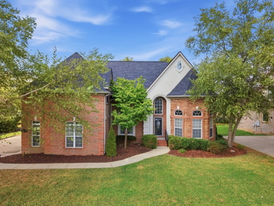 3420 Salem Cove Ln