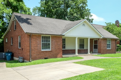 1134 Woodvale Dr
