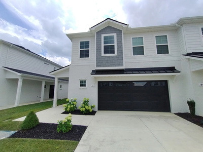 1844 Bethpage Dr