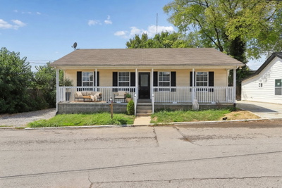 1007 Hamilton Dr