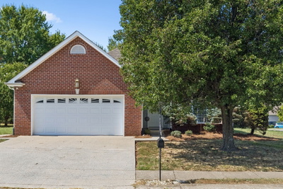 990 Chesire Way