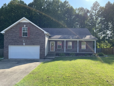 1517 Cedar Springs Cir