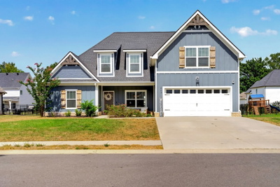 569 Bowden Dr