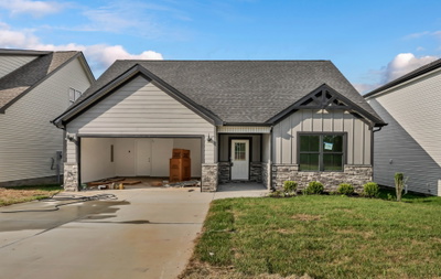 2800 Brewster Dr