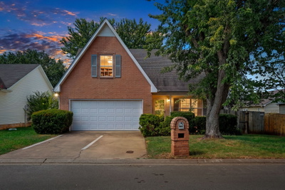 1504 Carrick Dr