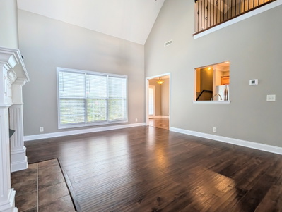 3036 Community Cir