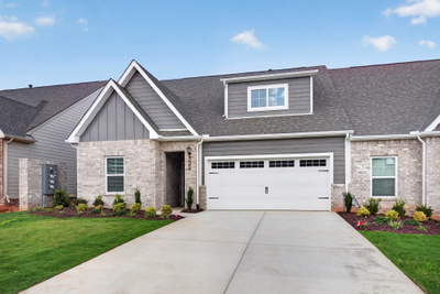 Exterior view of 448 Charlie Place in White House, TN