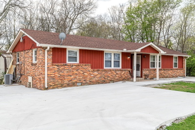108 Donna Dr