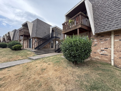 370 Wallace Rd