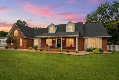 318 Walnut Ct