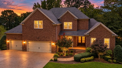 816 Lynn Dr