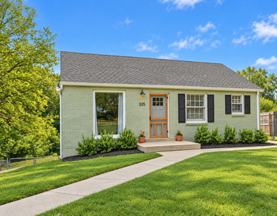 335 Tamworth Dr