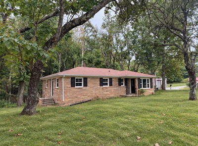 1351 Siloam Church Rd