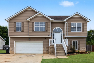 1361 Mutual Dr