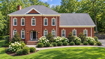 1401 Woodmere Ct