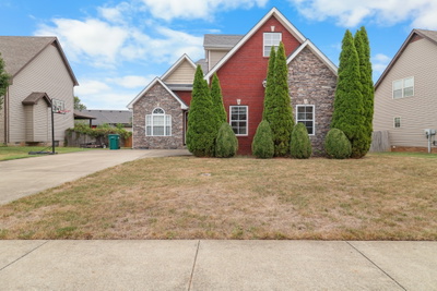 3375 Cotham Ln