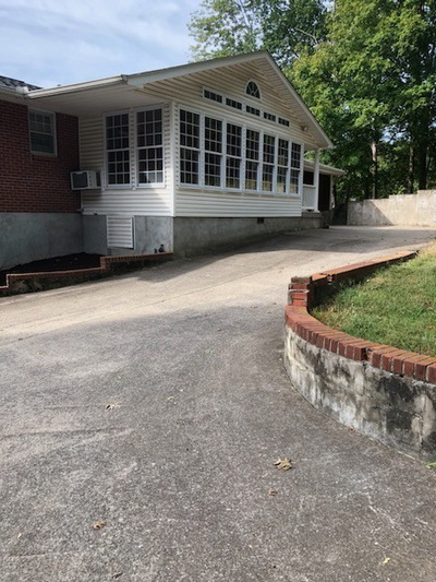 3325 Freeman Hollow Rd