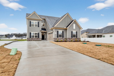 353 Neartop Ln