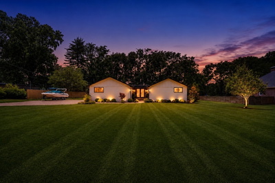 908 Lakeshore Dr