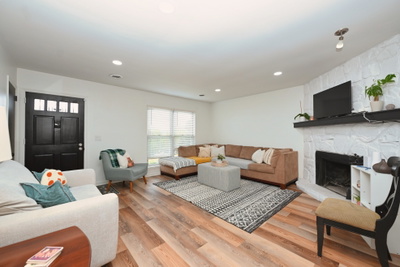 301 Huntington Ridge Dr
