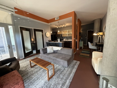 2115 Yeaman Pl