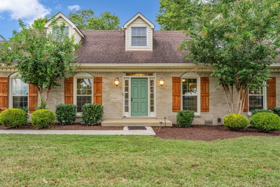 113 Brights Ln