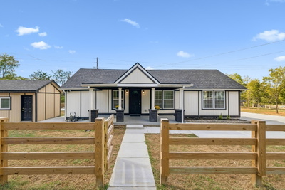 520 S Posey Hill Rd