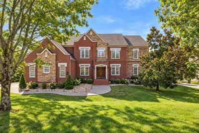 6876 Walnut Hills Dr