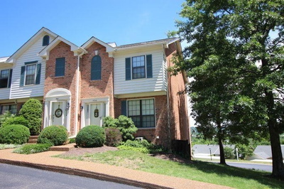 1600 Brentwood Pointe