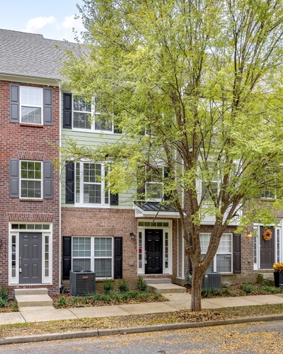 8222 Lenox Creekside Dr