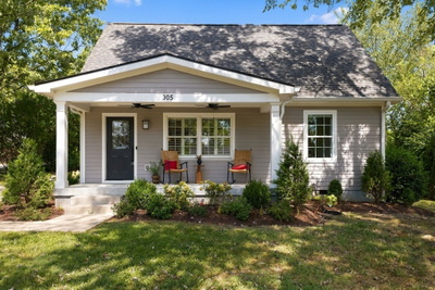 305 Mercury Dr