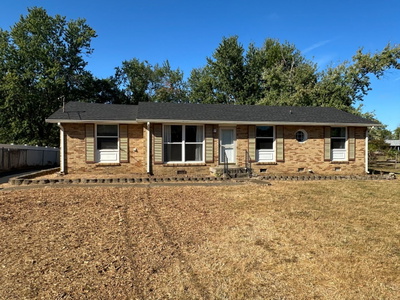 307 Crestridge Dr