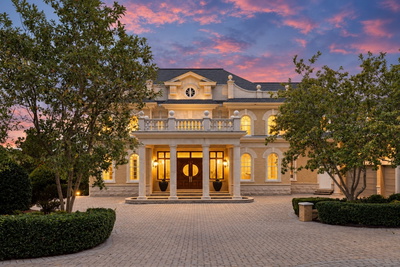 2 Carmel Ln