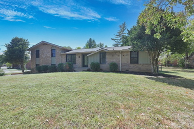 102 Paradise Dr