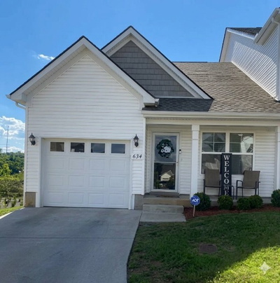 634 Hamilton Crossings