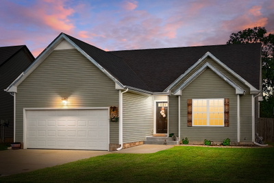 3733 Gray Fox Dr