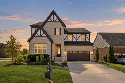 2001 Oliver Dr