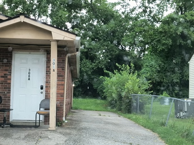 306 Prince Ave