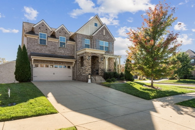 687 Fall Creek Cir