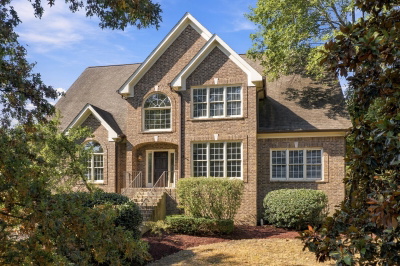 809 Vivians Way