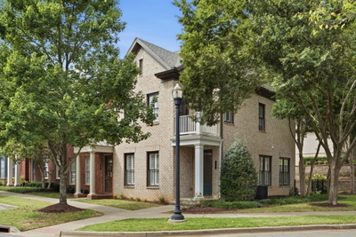 1401 Moher Blvd