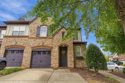 302 Windgrove  Terrace
