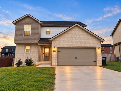 746 Banister Dr