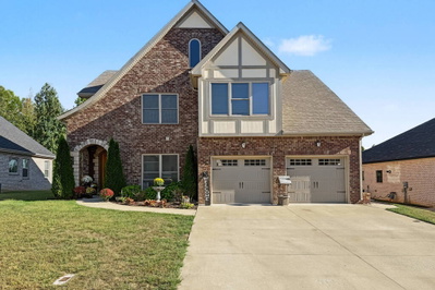 1515 Hereford Blvd