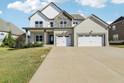 300 Bluebriar Trce