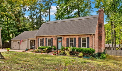 112 Alfred Dr