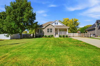 246 Mark Cir