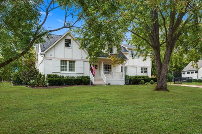 200 Leake Ave
